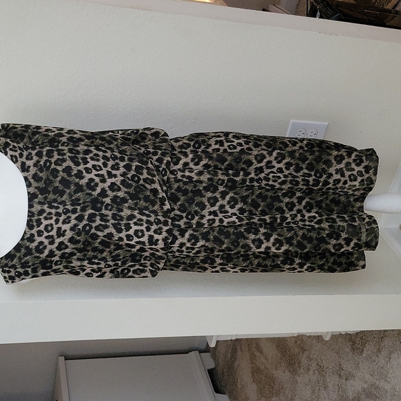 APT 9 LEOPOLD PRINT DRESS....NWT